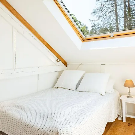 بيت للعطل La Grange Du Belon By Interhome